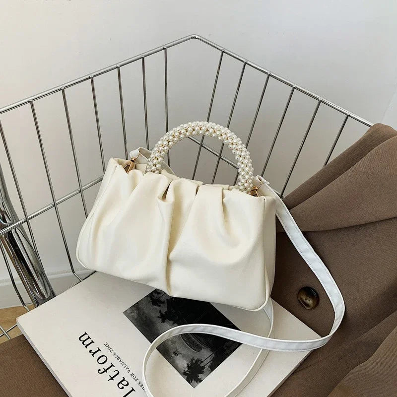 Women's Bag The Cloud Bag The New Solid-color Is Fashionable and Soft. It Is A Simple and Stylish Single-shoulder Crossbody Bag