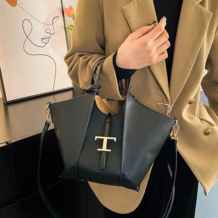 Shredded Potato Women's Bag Tod Vegetable Basket Women's Bag Big Wing Tote Bucket Bag Large Capacity Shoulder Handbag