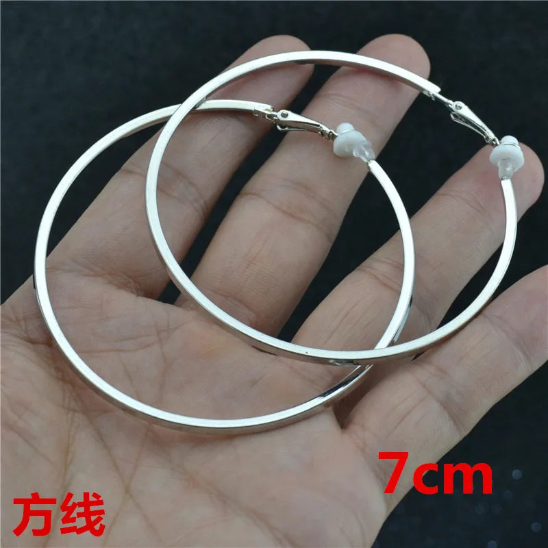 Clip Earrings for Women Without Piercing No Ear Holes Big Small Circle Gold Silver Black Plating Fashion Cute Temperament Girl