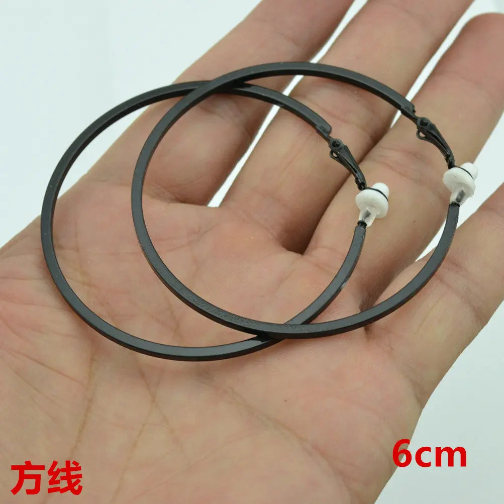 Clip Earrings for Women Without Piercing No Ear Holes Big Small Circle Gold Silver Black Plating Fashion Cute Temperament Girl