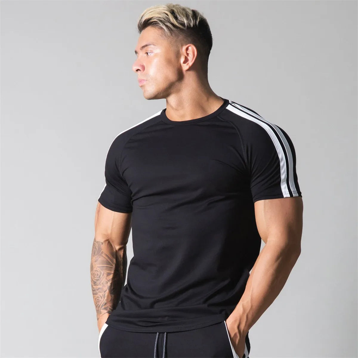 Gym Fitness Shirt Men Running Sport Skinny T-shirt Short Sleeve Cotton Tee Top Summer Male Bodybuilding Training Workout Apparel