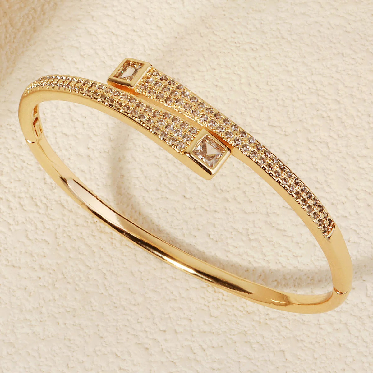 Simple Studded Bracelet for Women Classic Copper and Zirconium Opening Bangle Daily Jewelry Bracelet Accessories As Gifts