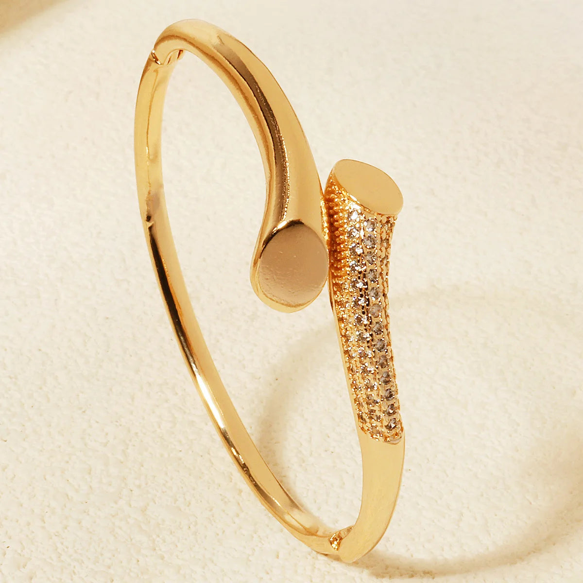 Simple Studded Bracelet for Women Classic Copper and Zirconium Opening Bangle Daily Jewelry Bracelet Accessories As Gifts